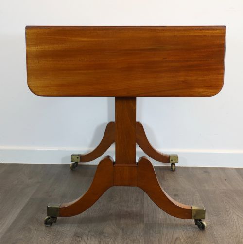 SOFA TABLE - ADDITIONAL PHOTO 2