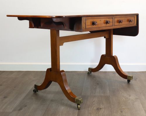 SOFA TABLE - ADDITIONAL PHOTO 3
