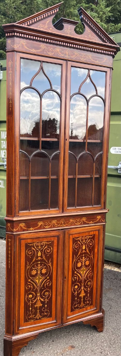 Corner Cupboard.