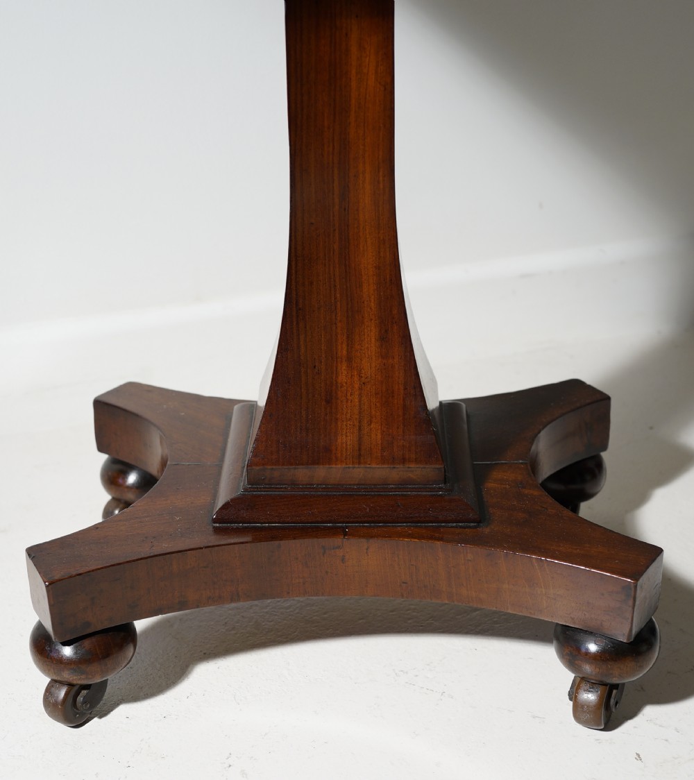 A good quality nicely figured solid mahogany drop flap centre support occasional table in excellent  View VI