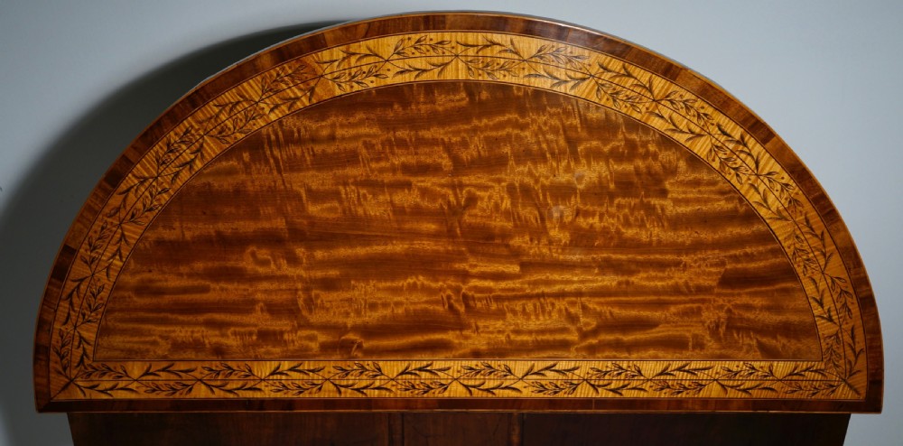 Fine period 1790s card table with original decoration View IV