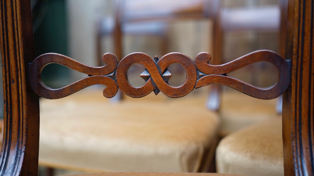 Set of 6 late Georgian dining chairs in very good condition View V