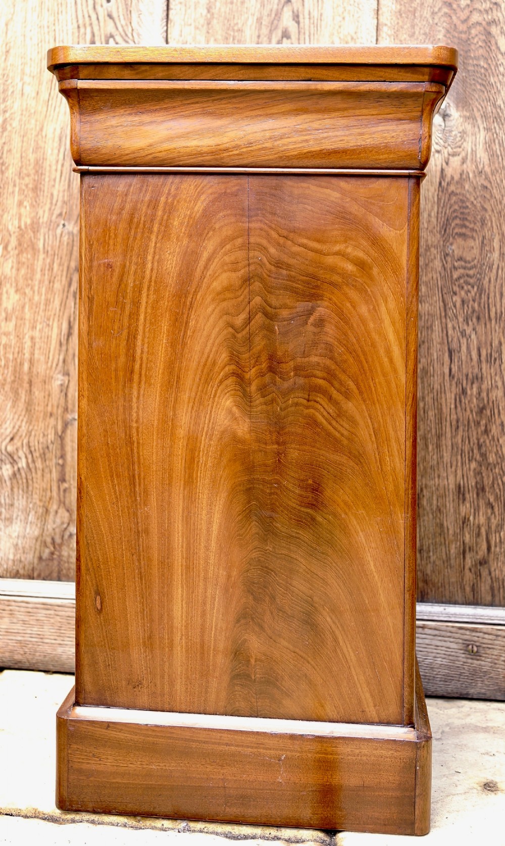 Beautifully figured mahogany continental side cupboard with drawer View VII