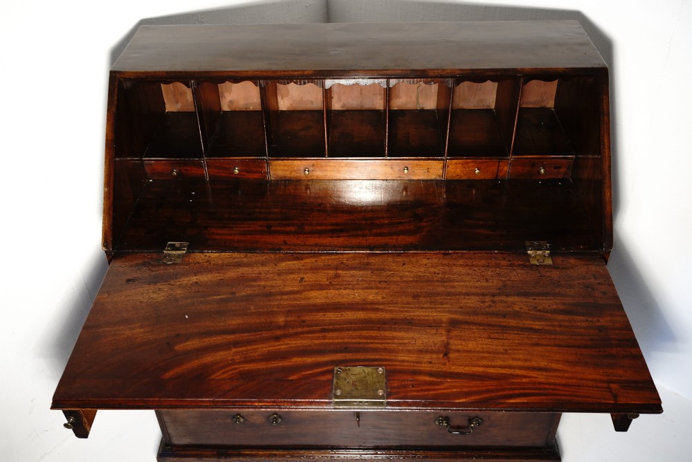 Antique Mahogany Bureau.  View XI