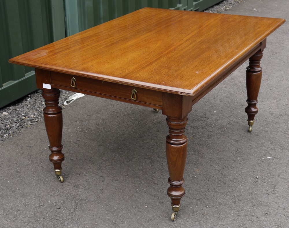 Victorian Mahogany dining table.
