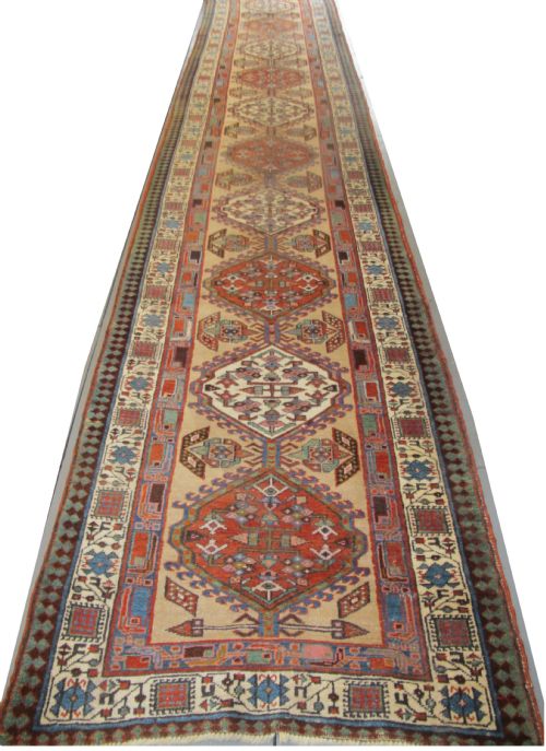 North-west Persian Long Runner 5.36m X 0.93m (17'6" X 3'1")