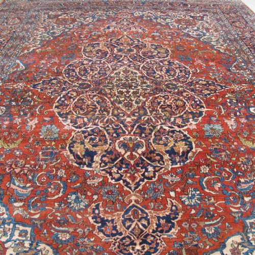 EXCEPTIONAL PERSIAN ISFAHAN CARPET CIRCA 1900 416M X 310M - ADDITIONAL PHOTO 1