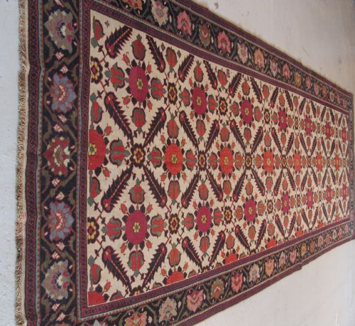 Karabagh Kellei, Circa 1850, 4.35m X 1.77m (14' 3" X 5'10")