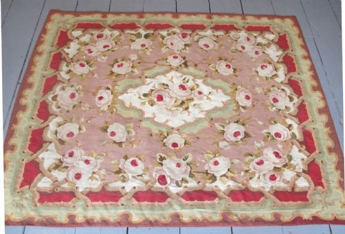 FINE AUBUSSON RUG 190M X 146M - ADDITIONAL PHOTO 7