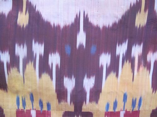 ANTIQUE SILK IKAT PANEL 165M X 126M - ADDITIONAL PHOTO 3