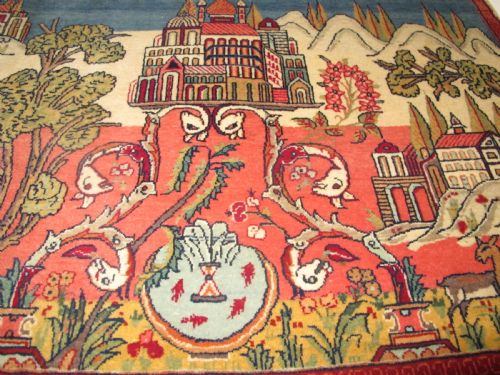 PAIR OF FINE KASHAN PICTORIAL RUGS 66CM X 90CM EACH CIRCA 1920 - ADDITIONAL PHOTO 5