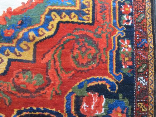 ANTIQUE PERSIAN BAKTIAR RUG 205M X 136M - ADDITIONAL PHOTO 1