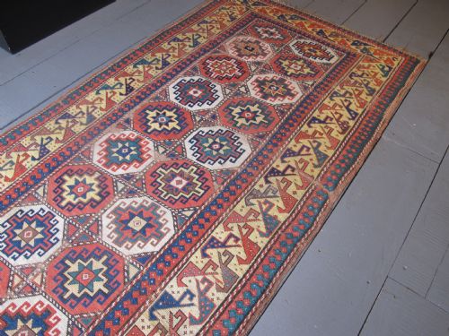 CAUCASIAN RUG WITH MEMLING GULS CIRCA 1870 260M X 120M - ADDITIONAL PHOTO 1