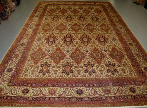 Fine Amritsar Carpet, Circa 1900, 3.80m X 2.60m