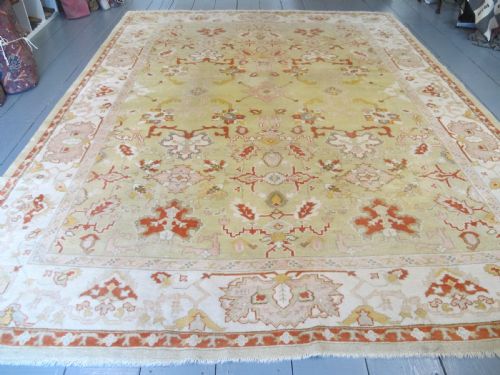 Antique Oushak Wool Carpet, 3.91m X 2.92m (11'10" X 9'6")