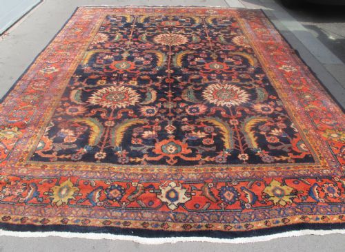 Decorative Mahal Wool Carpet, West Persia, Circa 1910, 3.55m X 2.63m (11' 8" X 8' 8")