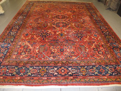 Persian Mahal Carpet, Circa 1900, 3.67m X 2.72m (12' X 9')
