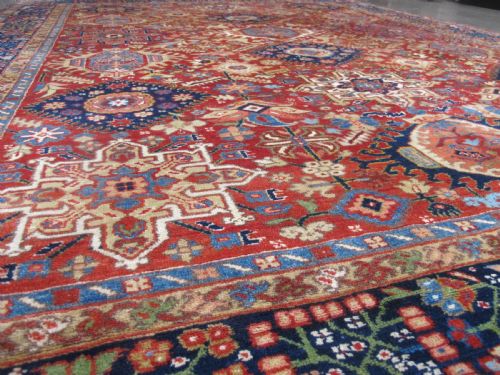 FINE KARAJA CARPET NORTHWEST PERSIA LATE 19TH CENTURY 316M X 245M - ADDITIONAL PHOTO 5