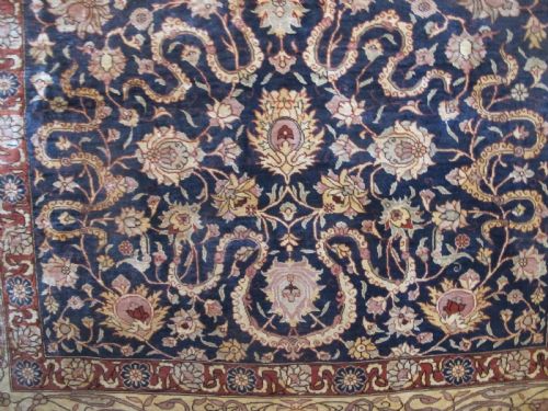 FINE TURKISH SILK RUG MID20TH CENTURY 193M X 129M - ADDITIONAL PHOTO 1