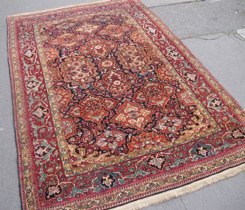 ISFAHAN RUG PERSIA CIRCA 1890 202M X 144M - ADDITIONAL PHOTO 1