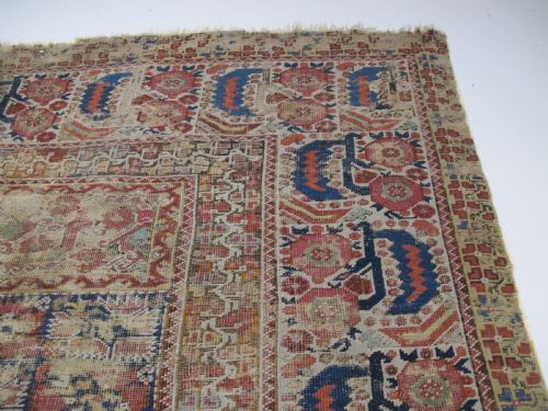 GHIORDES PRAYER RUG WESTERN TURKEY 18TH CENTURY 190M X 130M - ADDITIONAL PHOTO 5