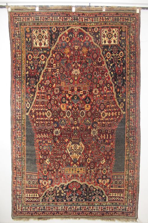 Qashquli Rug with Millefleurs Design, Circa 1920, 2,56m X 1.59m