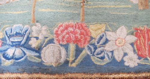EARLY ITALIAN EMBROIDERY CIRCA 1700 62CM X 59CM - ADDITIONAL PHOTO 7