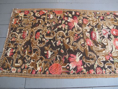 KARABAGH RUNNER WITH EUROPEAN DESIGN CAUCASUS CIRCA 1870 457M X 117M - ADDITIONAL PHOTO 15