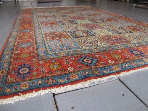 FINE QUM RUG CENTRAL PERSIA CIRCA 1940 214M X 133M - ADDITIONAL PHOTO 1