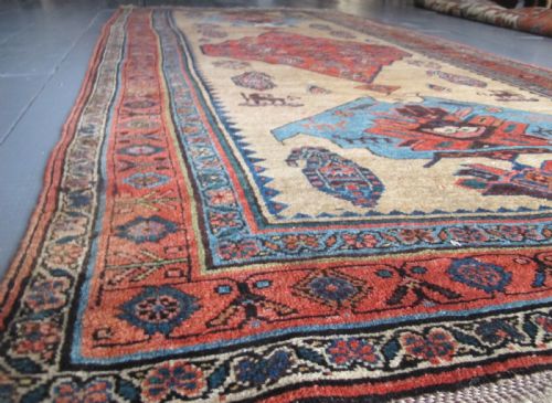 KURDBIDJAR LONG RUG PERSIA CIRCA 1870 290M X 138M - ADDITIONAL PHOTO 2