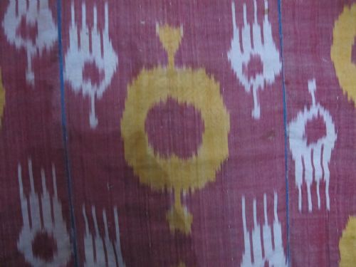 LARGE SILK IKAT HANGING UZBEKISTAN CIRCA 1900 202M X 183M - ADDITIONAL PHOTO 7