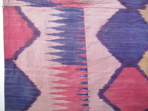 LARGE SILK IKAT PANEL UZBEKISTAN CIRCA 1900 176M X 243M - ADDITIONAL PHOTO 7