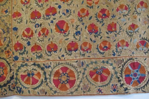 FINE BOKHARA SUZANI UZBEKISTAN CIRCA 1860 232M X 178M - ADDITIONAL PHOTO 2