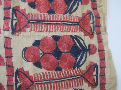 UNUSUAL SINDH EMBROIDERED SHAWL PAKISTAN CIRCA 1880 210M X 124M - ADDITIONAL PHOTO 8