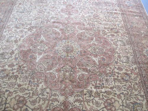 BENLIAN TABRIZ CARPET NORTHWEST PERSIA CIRCA 1930 393M X 298M - ADDITIONAL PHOTO 9