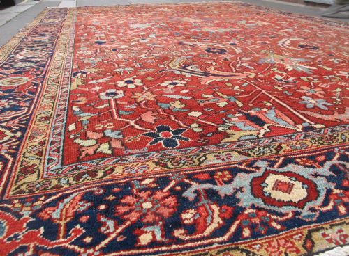 HERIZ CARPET WITH ALLOVER DESIGN CIRCA 1890 360M X 250M - ADDITIONAL PHOTO 2