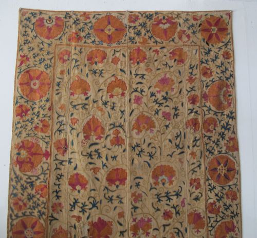 SILK EMBROIDERED SUZANI UZBEKISTAN CIRCA 1850 180M X 124M - ADDITIONAL PHOTO 4