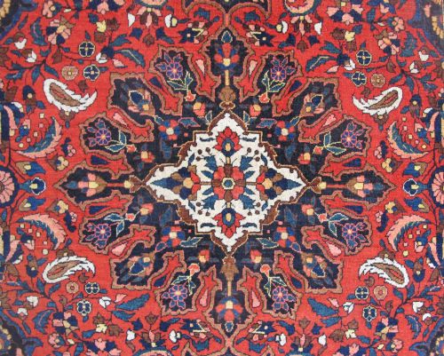 FINE BAKHTIAR RUG PERSIA CIRCA 1890 222M X 155M - ADDITIONAL PHOTO 1