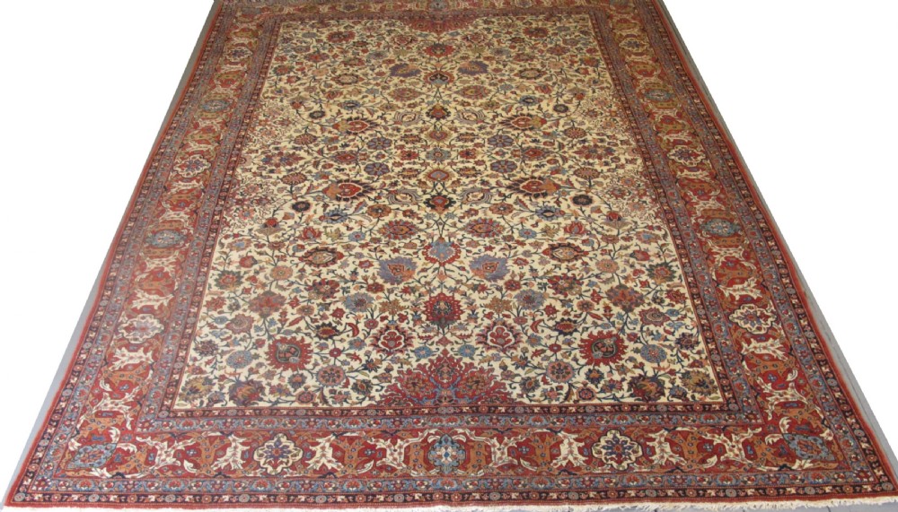 Fine Keshan Carpet, Persia, 3.70m x 2.70m View IV