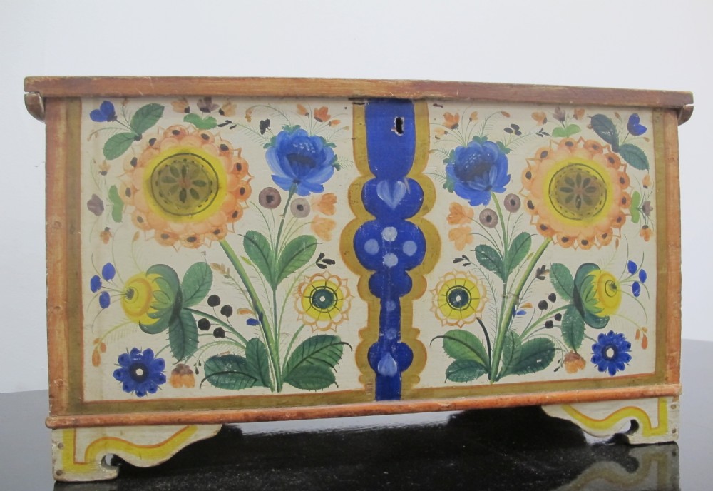 Painted Scandinavian Casket, 19th century, Probably Swedish View VII