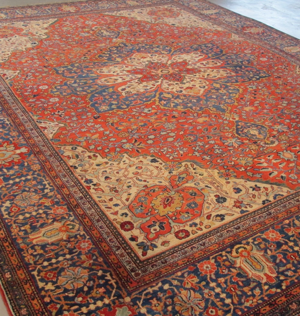 Fine Persian Carpet, 3.95m x 3.05m, late 19th century View III