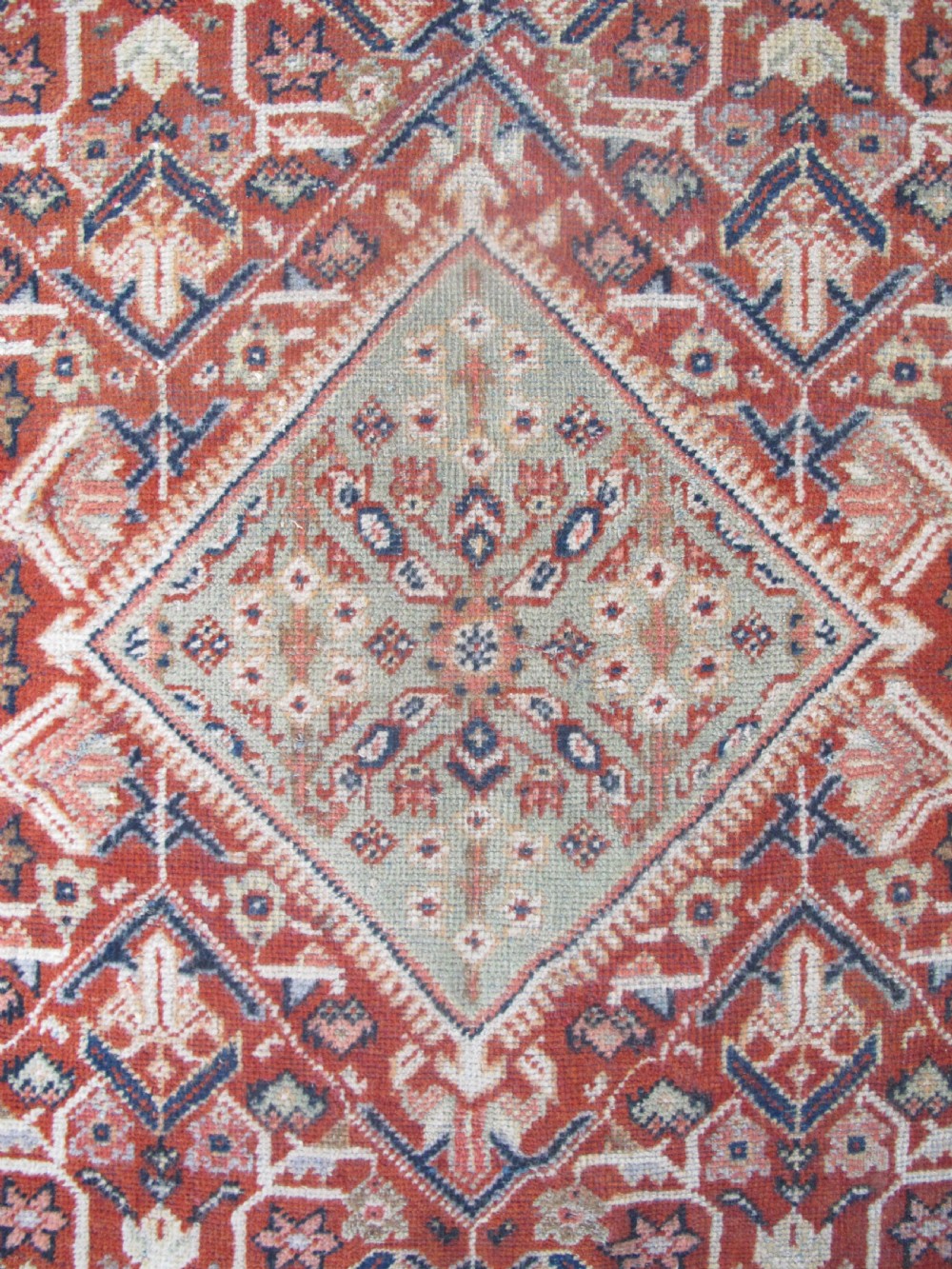 Antique Persian Mahal Rug with soft colours, 2.10m x 1.30m (7' x 4' 3