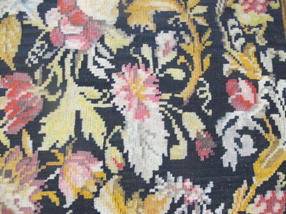 Moldovan Kilim, early 20th century 2.80m x 1.70m (9ft 2inches x 5ft 6inches) View IV