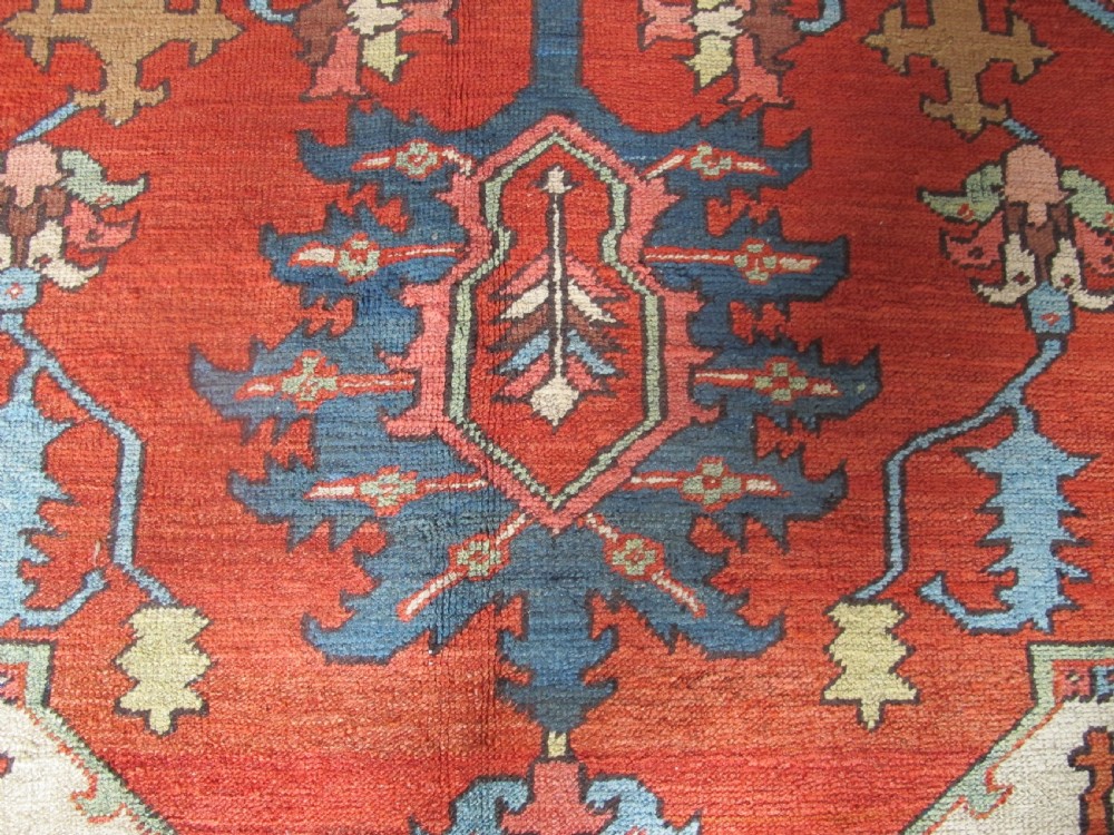 Exceptional Serapi Carpet, circa 1860, 3.80m x 2.98m (12ft 6 inches x 9ft 10 inches). View III