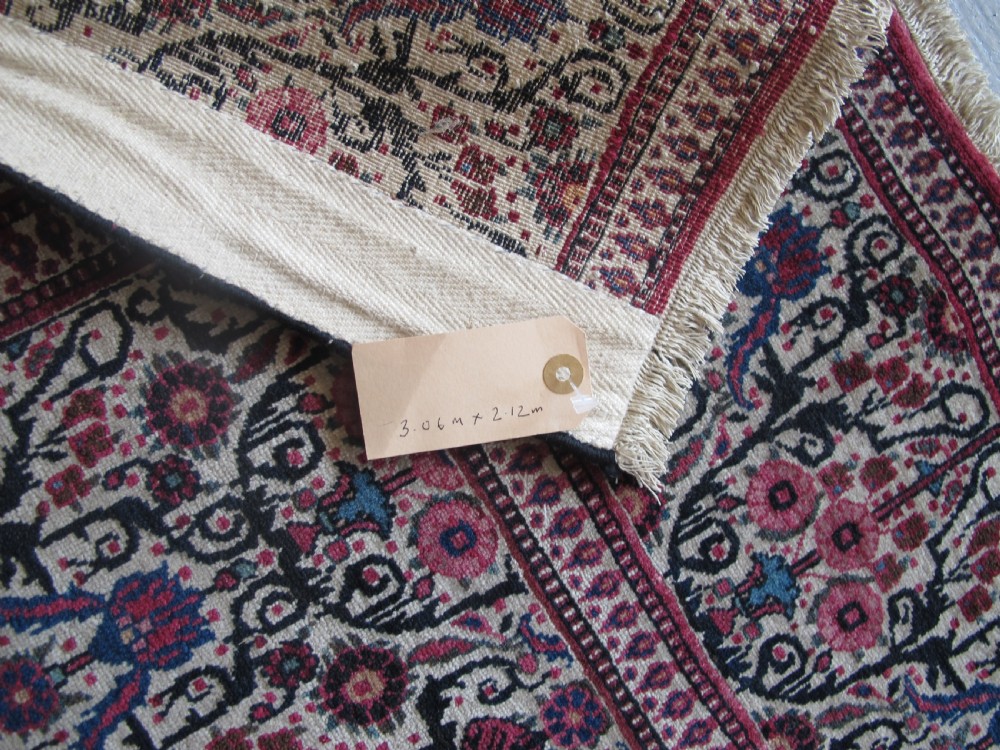 Fine East Persian Carpet, circa 1920, 3.06m x 2.12m (10' x 7') View V