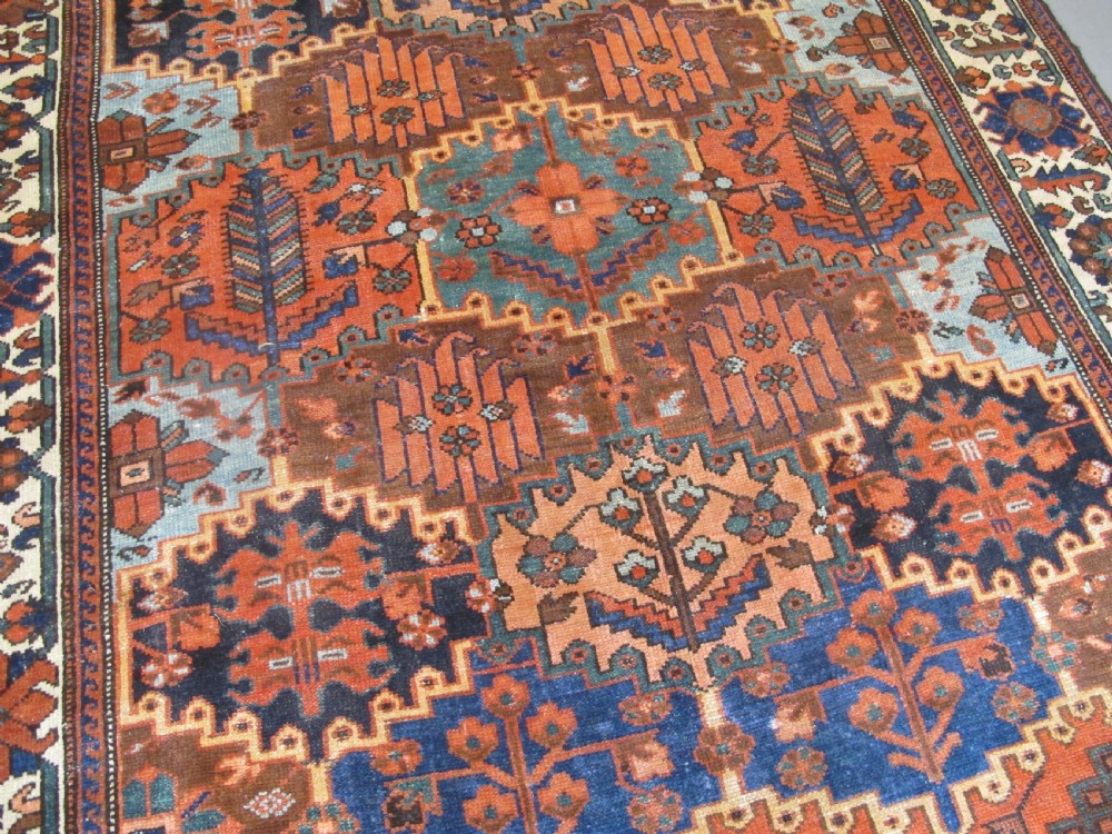 Fine Antique Persian Baktiari Rug, circa 1910, 1.93m x 1.58m. View II