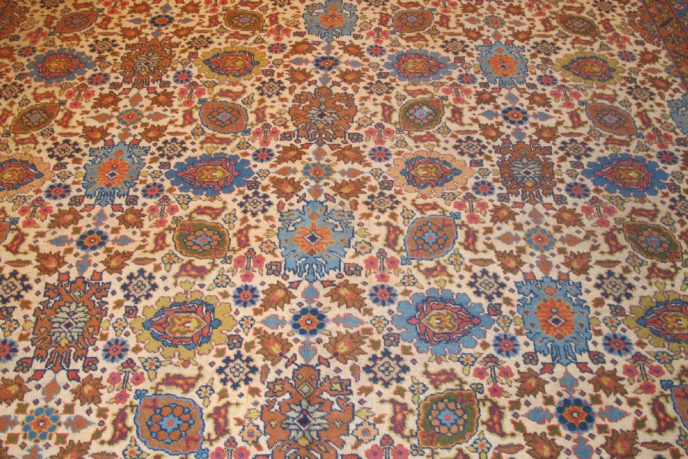 Decorative Persian Tabriz Carpet, 3.78m x 2.73m View III