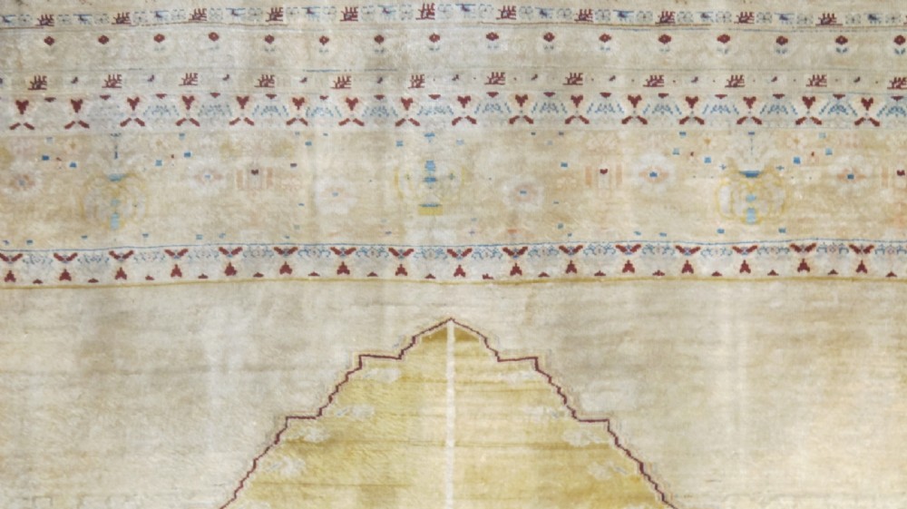 Fine Antique Tabriz Silk Rug, 1.60m x 1.25m View V
