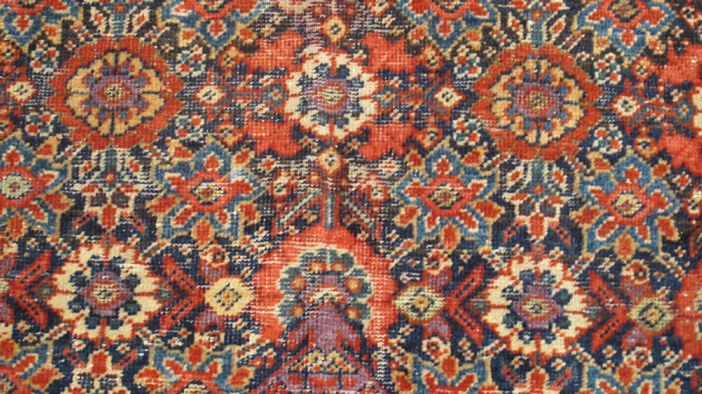 Classic Antique Fereghan Carpet, 3.94m x 1.92m View VI