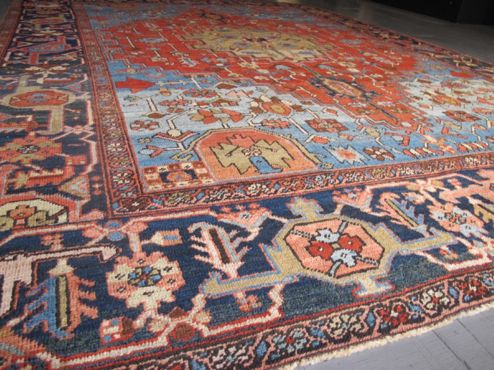 Very Attractive Heriz Carpet, 3.38m x 2.46m, Circa 1890 View IX